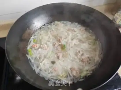 Make radish meatball soup step 5