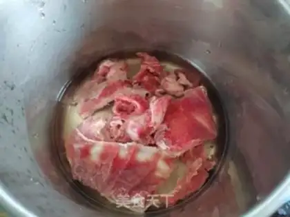 Make A radish gravy step 0