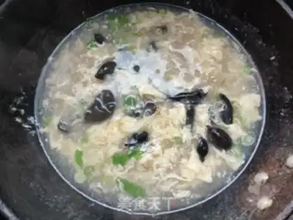 Make Silver ear egg soup step 2
