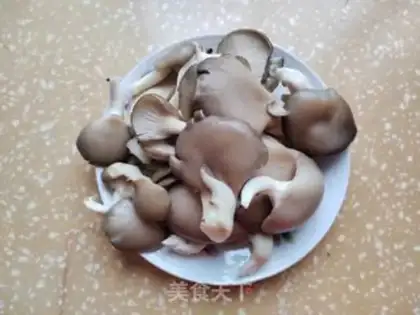 Make Spinach fried mushrooms step 0