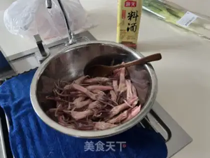 Make Pork tongue step 1
