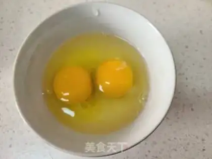 Make Tea mushroom fried eggs step 3
