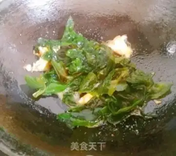 Make The dress and the egg soup step 2