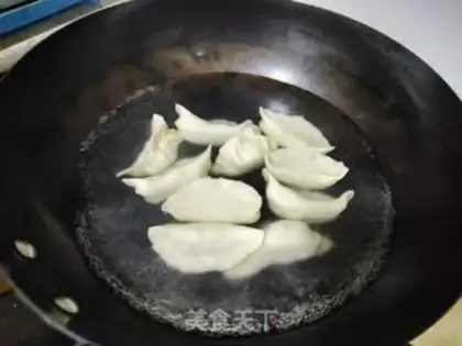 Make Cracker dumplings step 3