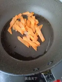 Make Carrot and pork step 3