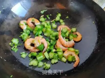 Make Shrimp mustard soup step 4