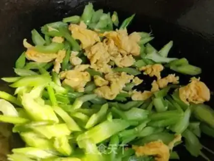 Make Screeched eggs step 5