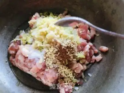 Make Big celery dumplings step 2