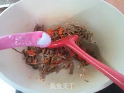 Make Salted egg yellow tea mushrooms step 6