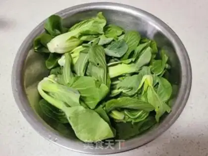 Make A green vegetable with mushrooms step 0