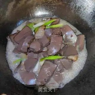 Make Garlic sprouts step 8