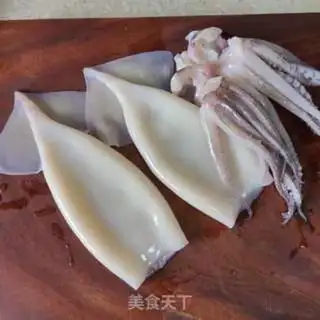 Make A squid fan step 1