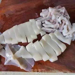 Make A squid fan step 2