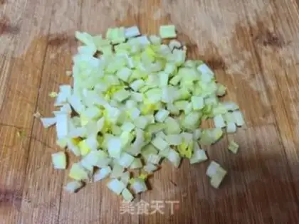 Make Celery mushroom congee step 1