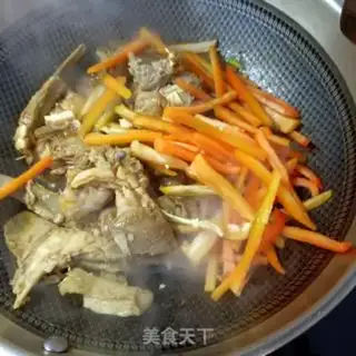 Make Paprika fried lamb chops step 7