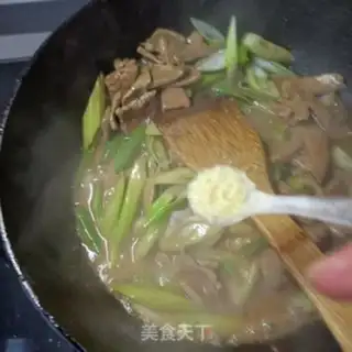 Make The celery fried the liver step 17
