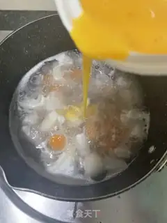 Make Potato eggs, ginger potato soup step 8