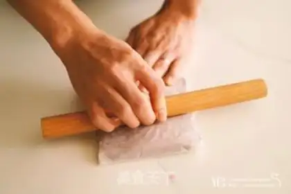 Make A secret cookie box that hides love step 3