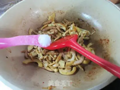 Make Skinny silk mushrooms step 9