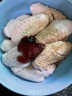 Make Creamed sesame fried chicken wings step 1