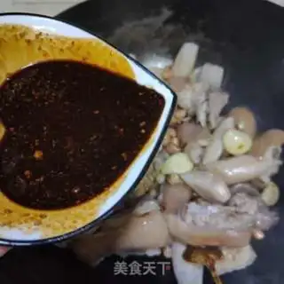 Make Peanut Lotus Pork Foot step 10