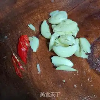 Make Garlic cabbage step 1