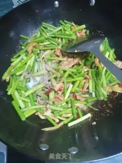 Make Garlic fried meat step 8