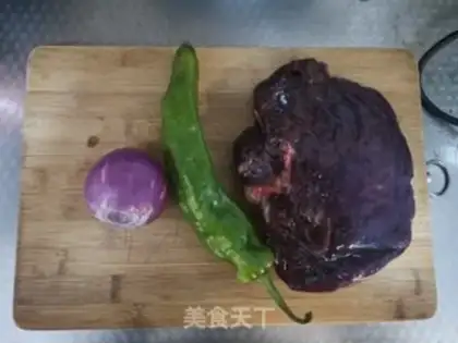 Make Onion fried liver step 0