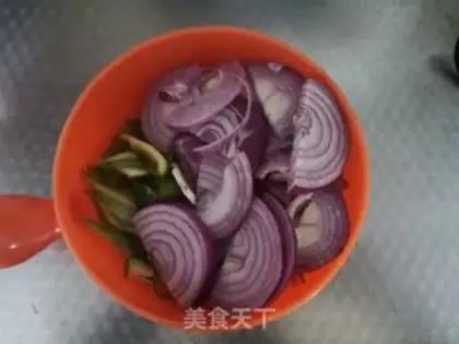 Make Onion fried liver step 2