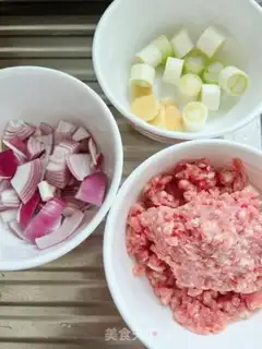 Make Rice onion meatloaf step 0
