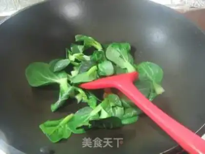 Make Little green omelet soup step 2
