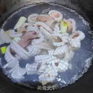 Make Fresh squid and onions step 5