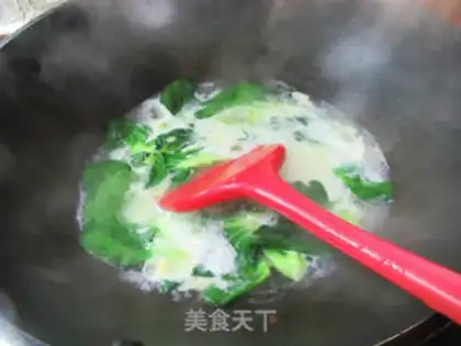 Make Little green omelet soup step 4