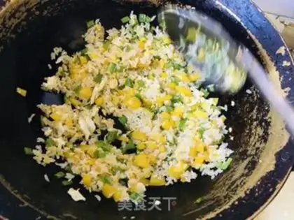 Make Twin egg fried rice step 6