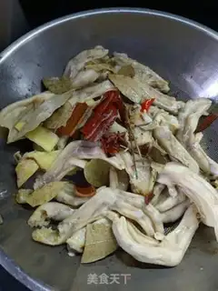Make The halama wings step 7