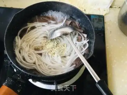 Make Potato duck blood soup step 4