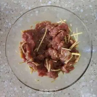 Make Beef rice powder step 1