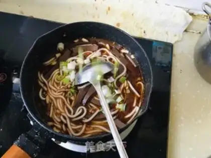 Make Potato duck blood soup step 7