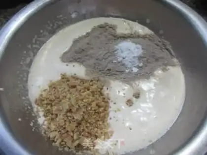 Make walnut omelet cake step 3