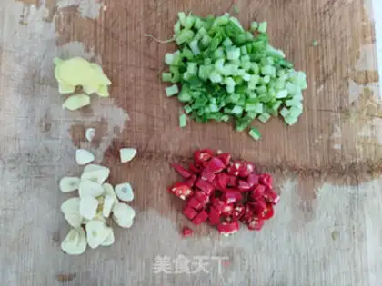 Make Gold soup step 1