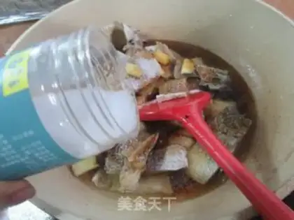 Make The yellow fish are burning chicken wings step 10