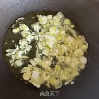 Make Tomato sauce pasta step 4