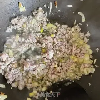 Make Tomato sauce pasta step 5
