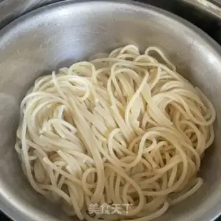Make Tomato sauce pasta step 8