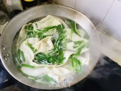 Make Hot noodles step 1