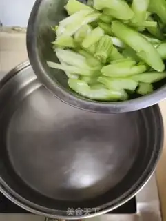 Make Celery step 3