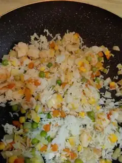 Make Shrimp rice step 6