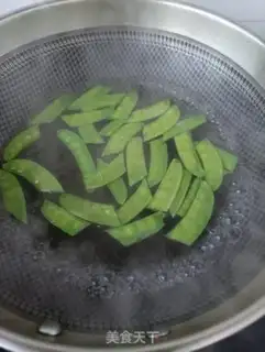 Make Sea cucumber eggs for Dutch beans step 5