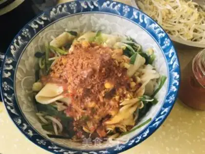 Make Hot noodles step 7