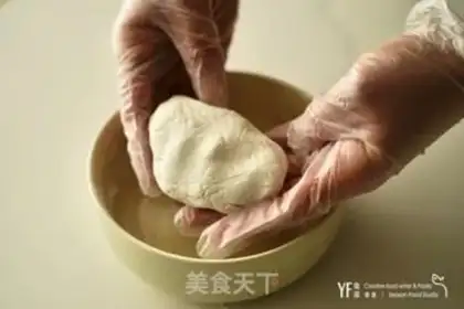 Make Red bean rabbit soup step 2